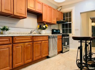 322 E University Pkwy, Baltimore, MD 21218