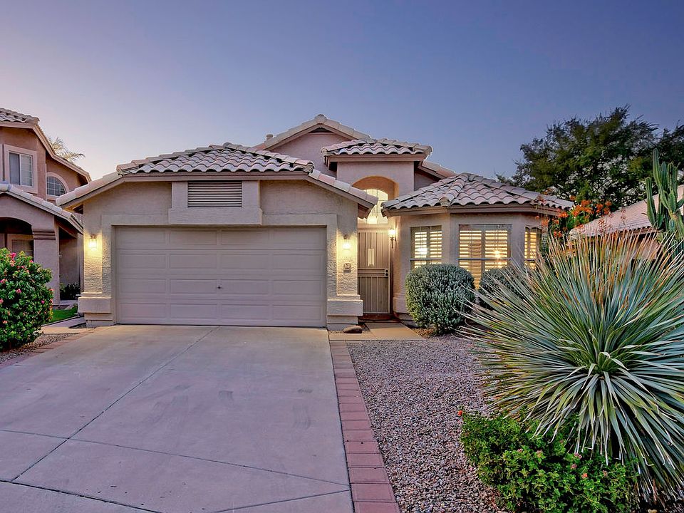1st image of 3804 E Encinas Ave