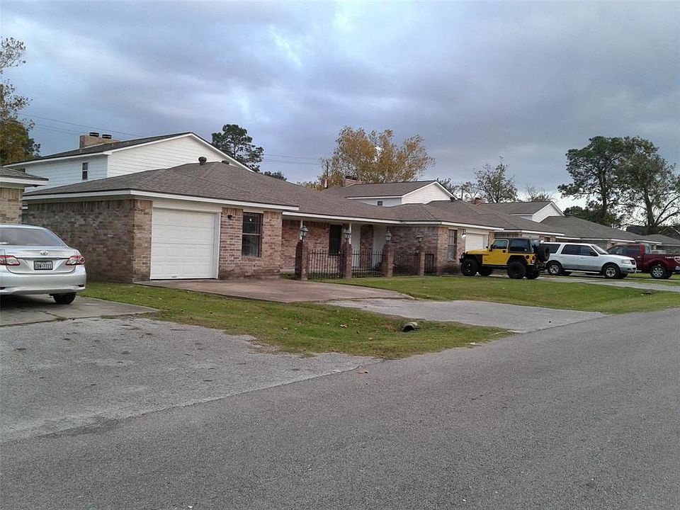 1st image of 4508 Avenue L APT 3