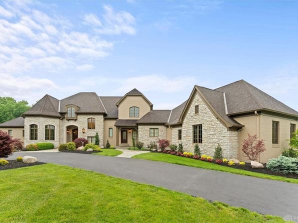 9020 Whisperinghill Dr