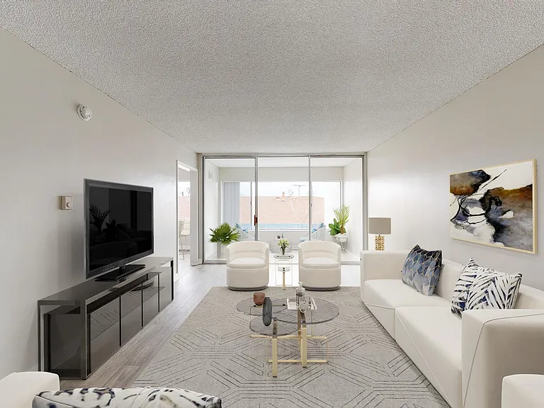 Beach Hill Apartments — Photo 7