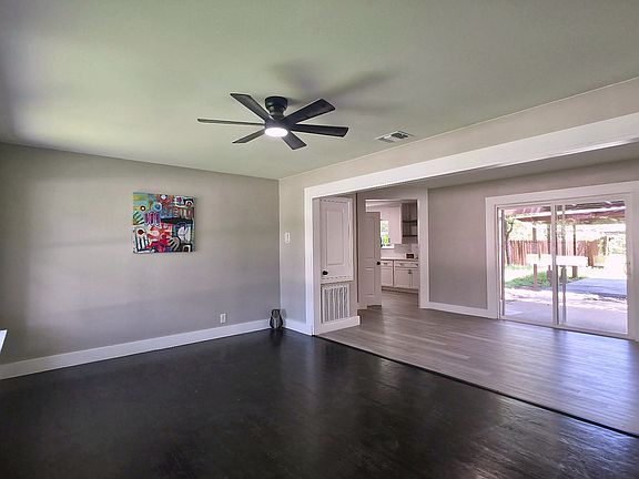 4th image of 323 MAPLEWOOD LN