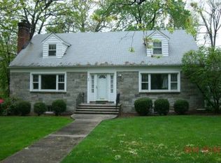 99 Lessing Rd, West Orange, NJ 07052