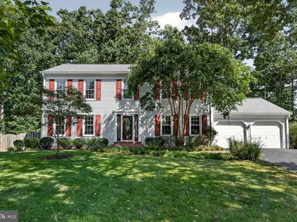 6200 Maple Run Ct, Clifton, VA 20124
