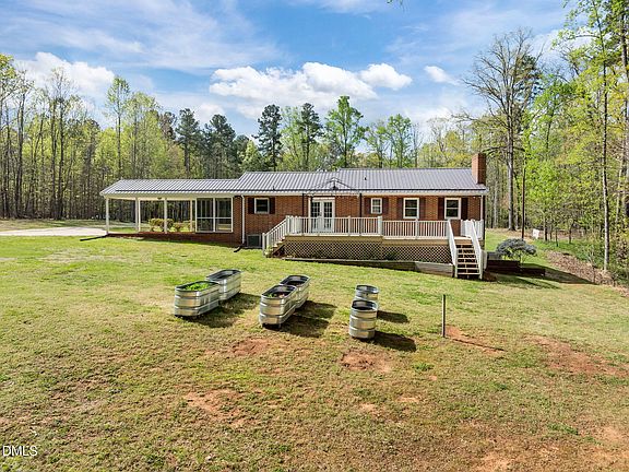 3rd image of 484 Shiloh Church Rd