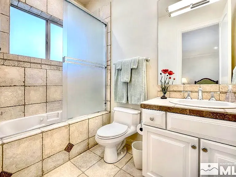 5820 Strasbourg Ct — Photo 18