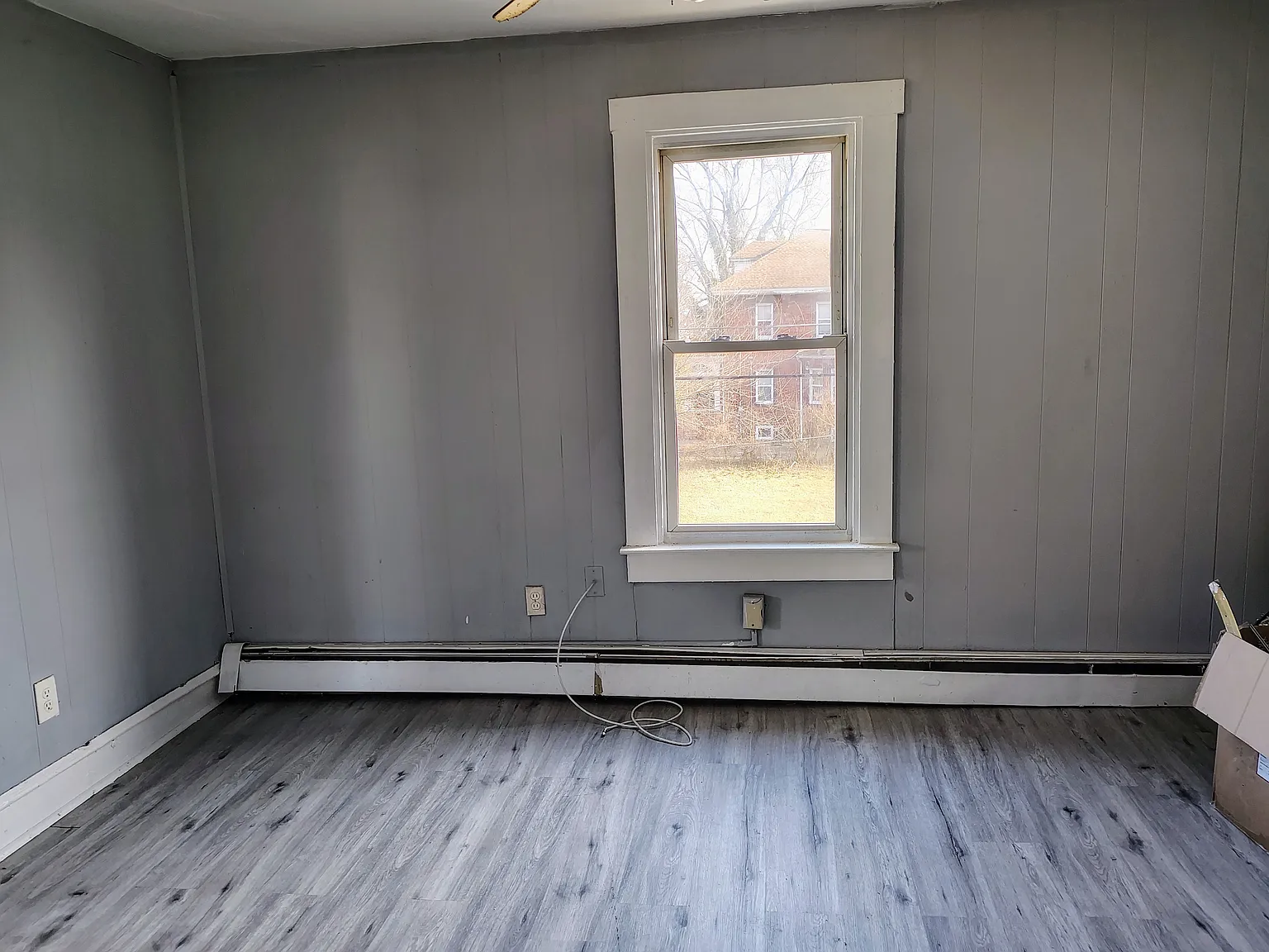 12 Walnut St — Photo 4