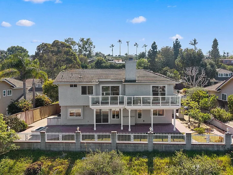 3412 Celinda Dr — Photo 3