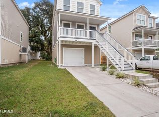11 Island Breeze Ln, Beaufort, SC 29907