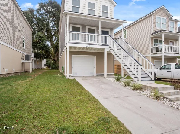 11 Island Breeze Ln, Beaufort, SC 29907