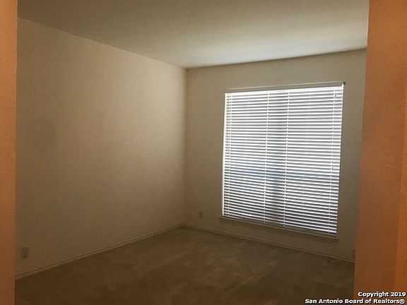 3rd image of 11518 Brae Hl