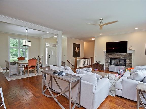 5th image of 13604 Teton Ln