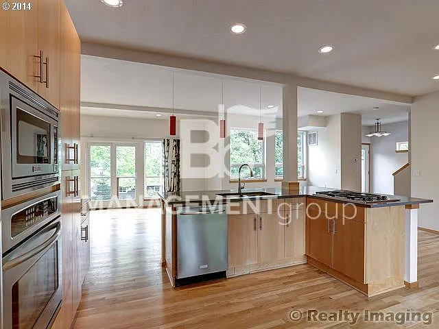 5124 SW Dolph Ct — Photo 4