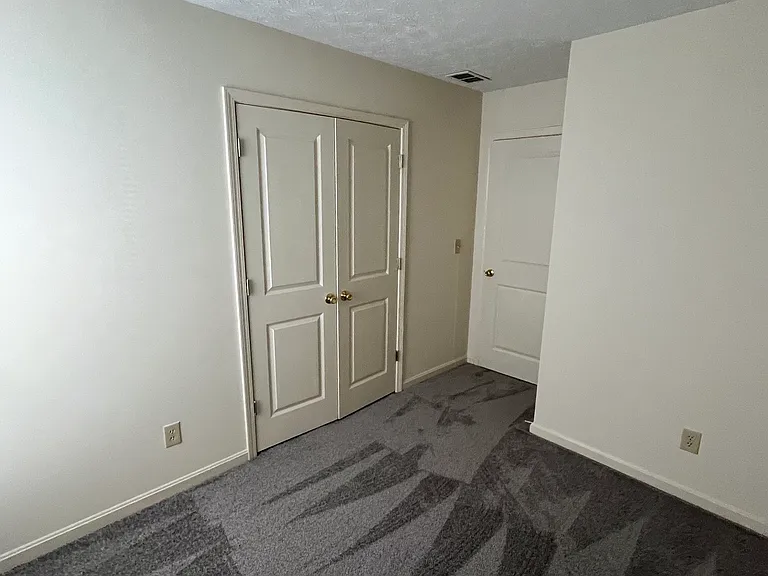 280 McGrain St #9 — Photo 12