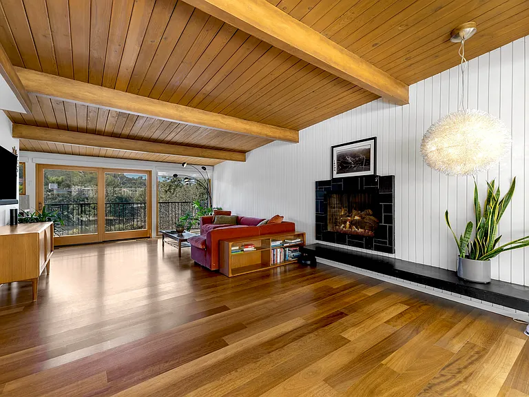 3928 Fairway Ave — Photo 3