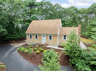 216 Poponessett Rd, Cotuit, MA 02635