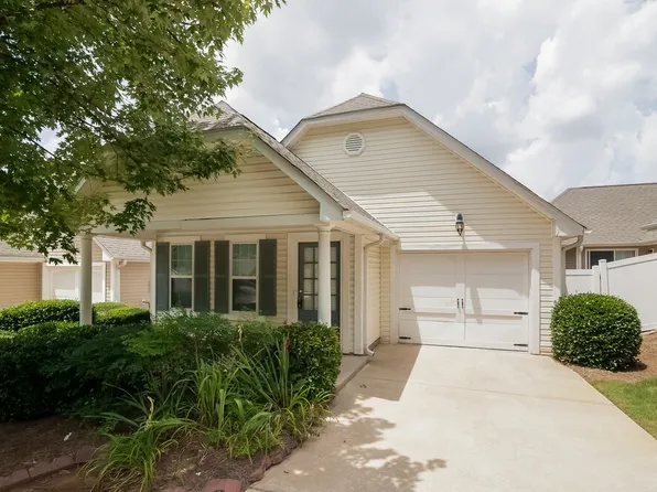 164 Highland Falls Dr, Hiram, GA 30141