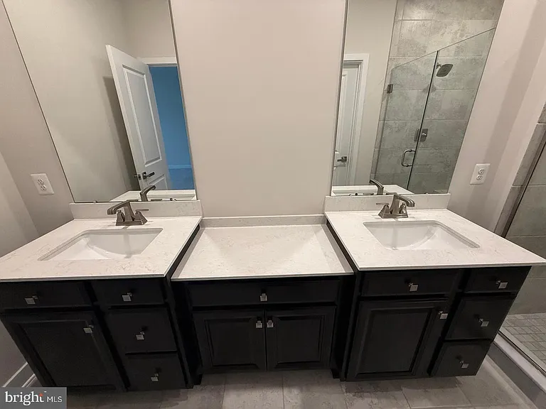 4607 Plum Rd — Photo 30