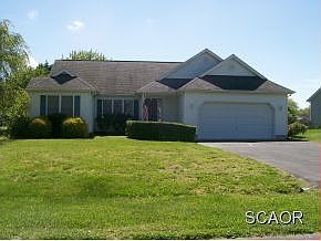 3rd image of 16831 Randor Dr