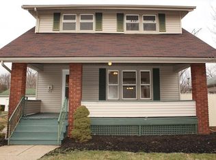 1083 Parkside Dr, Alliance, OH