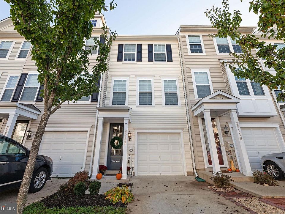 1st image of 23122 Foxglove Way