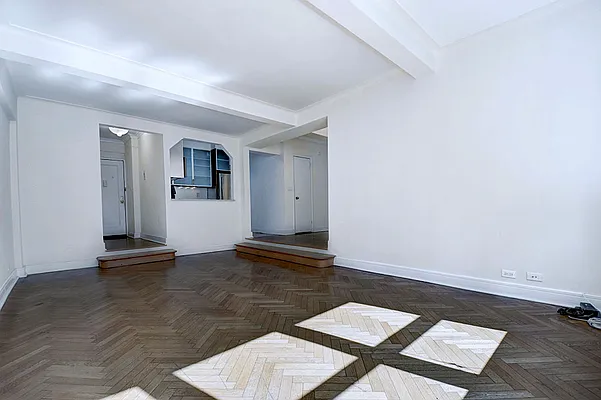 Rented by Urbane Brokerage | media 27