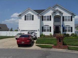 1636 Pinedale Ln, Chesapeake, VA 23322