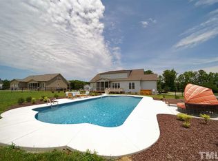 1225 Tin Barn Rd, Zebulon, NC 27597