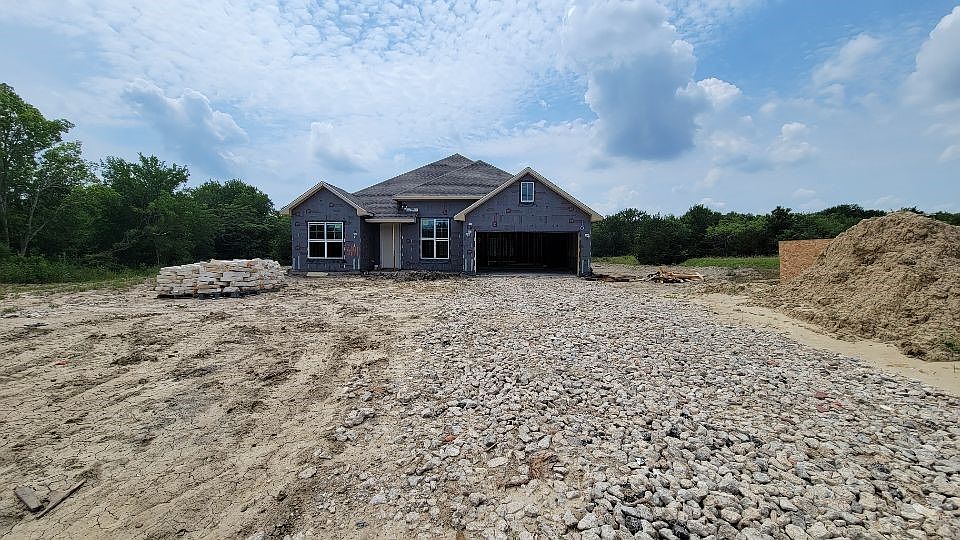 1st image of 4141 Southern Oaks Dr