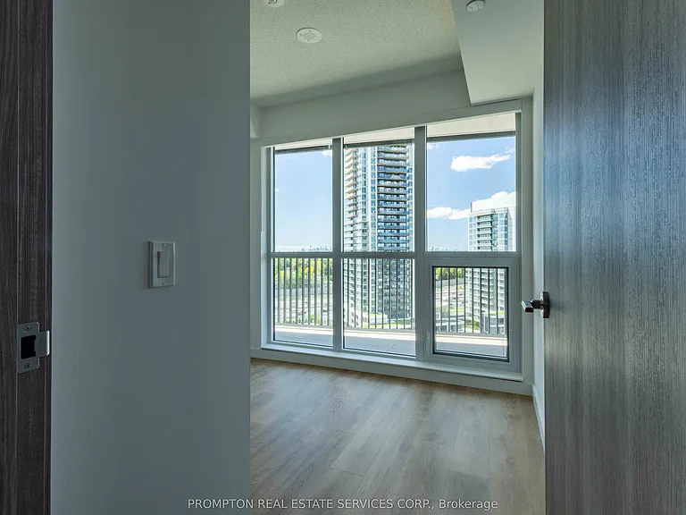 18 Esther Shiner Blvd #1601 — Photo 31