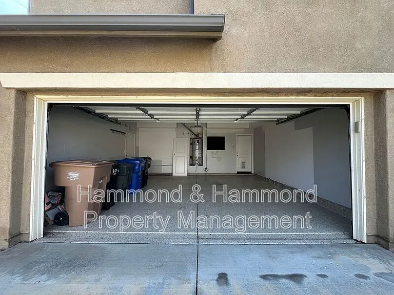 3806 Cayman Ct — Photo 19