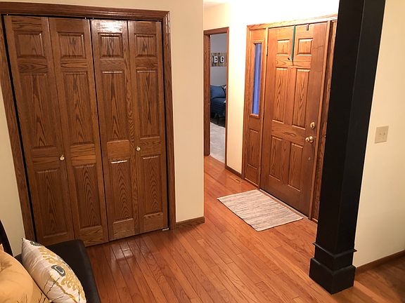 Front Door/Coat Closet