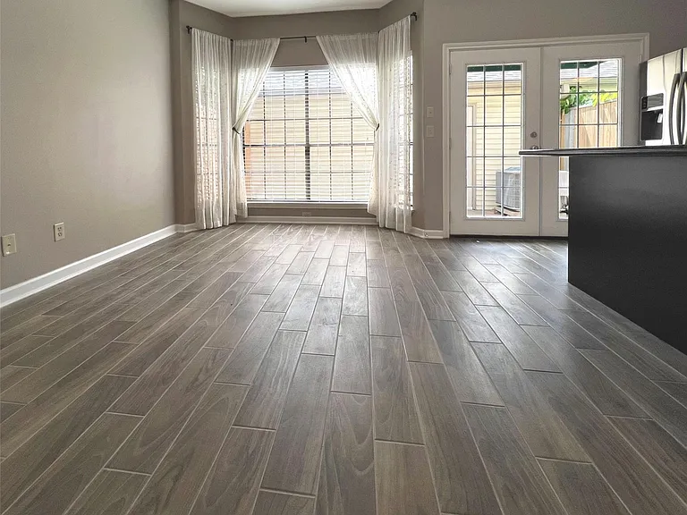 3300 Bellefontaine St #2 — Photo 6