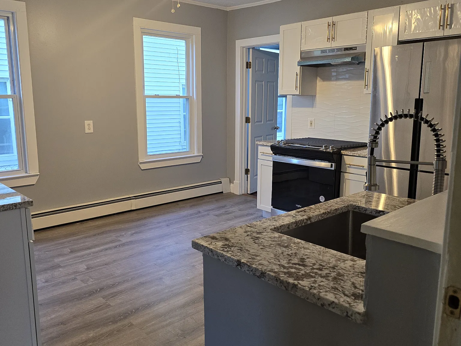 2 bed, $1,700 — Photo 3