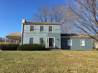 3305 SE West Edge Rd, Topeka, KS 66605