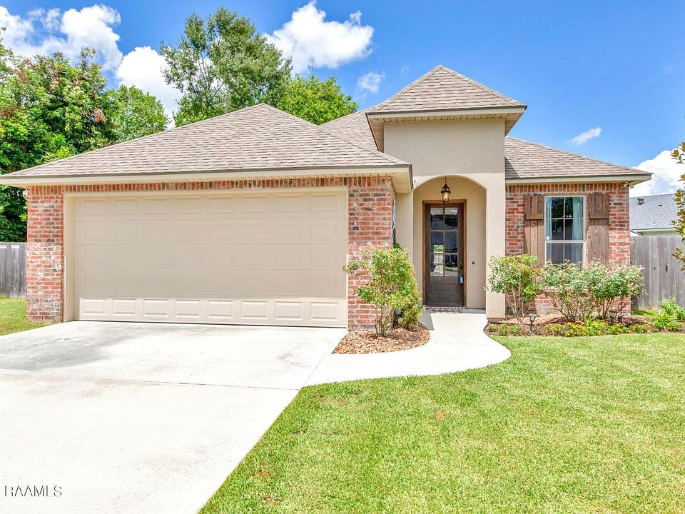 1st image of 216 Safe Haven Dr