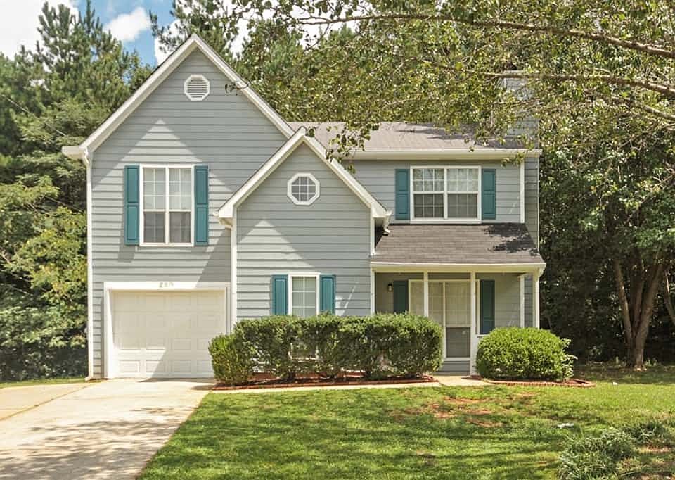 1st image of 220 Rosewood Dr