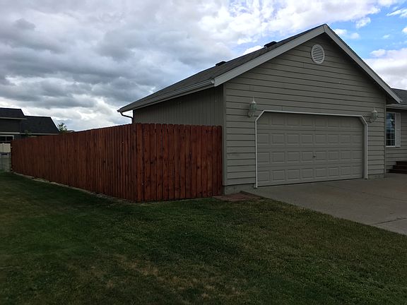 FrontView From Neighbor Side