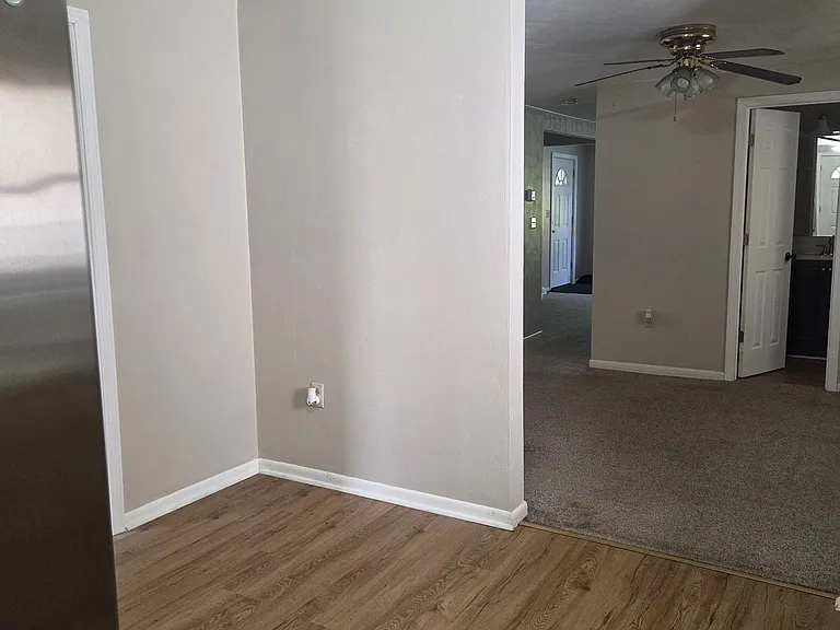 434-436 Euclid Ave #436-1 — Photo 7
