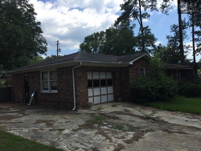 2nd image of 1926 Drexel Lake Dr