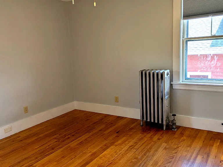 15 Manley St #1 — Photo 8