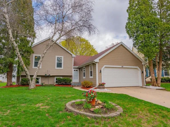 29 Sandy Court, Madison, WI 53717