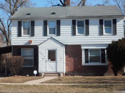 18496 Meyers Rd, Detroit, MI, 48235