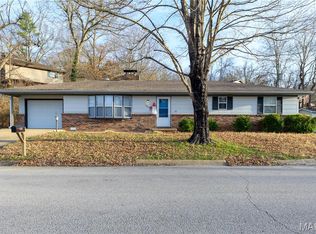 1401 Hull Valley Dr, Waynesville, MO 65583