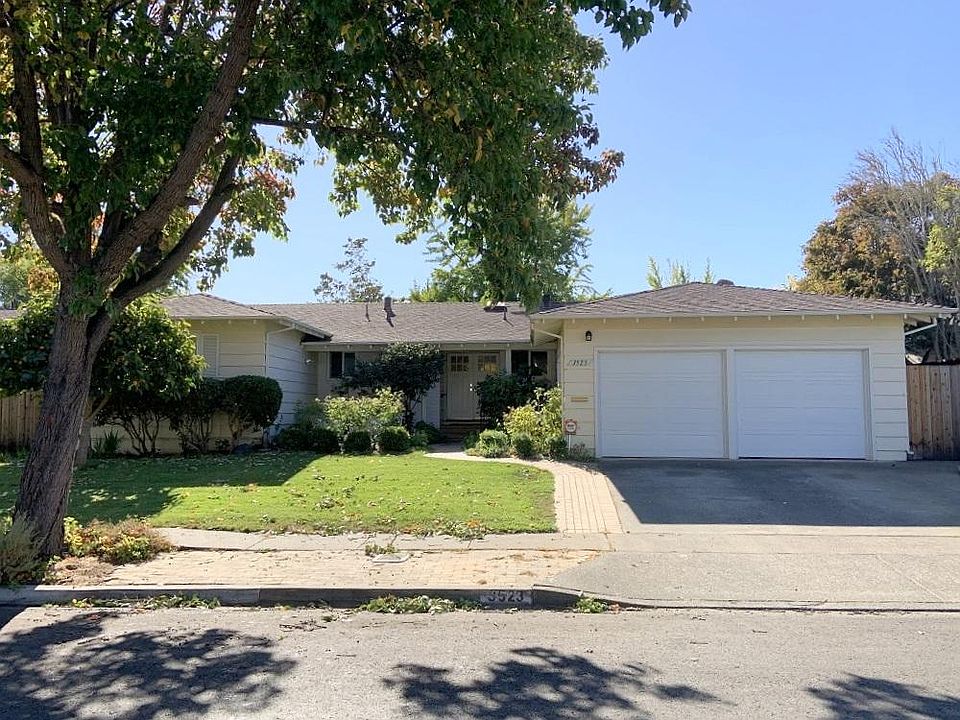 1st image of 3523 Newark Dr