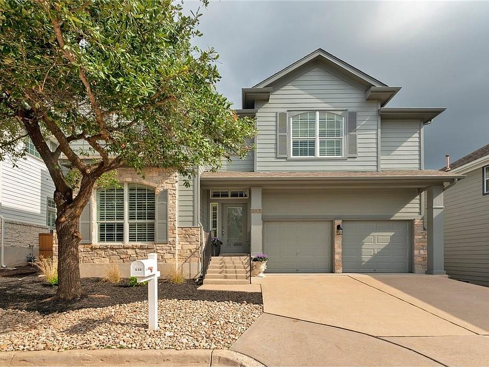1st image of 636 Twelve Oaks Ln