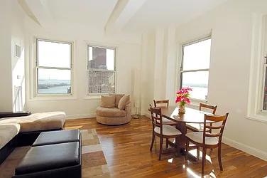 Rented by City Connections Realty