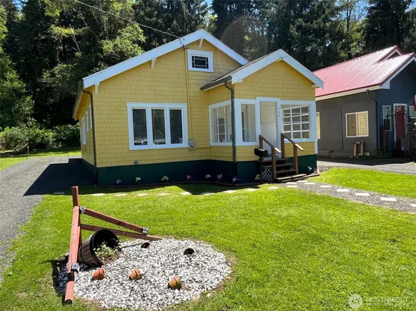 330 Endresen Road, Hoquiam, WA 98550