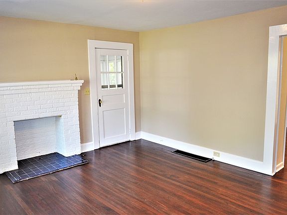 4th image of 6683 Florence Dr