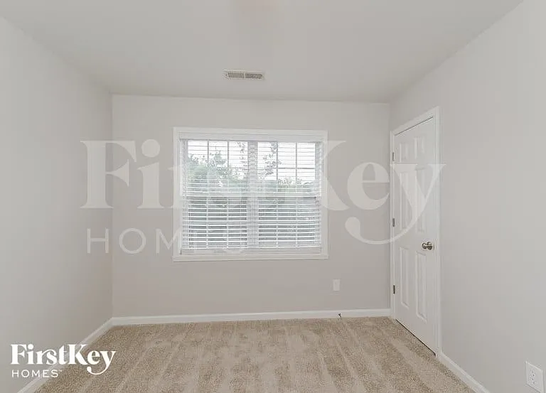 5849 Bushberry Ct — Photo 10